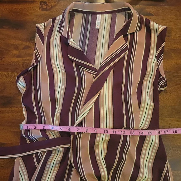 Casual Wraparound Striped Sleeveless Dress Size: M - Picture 9 of 14